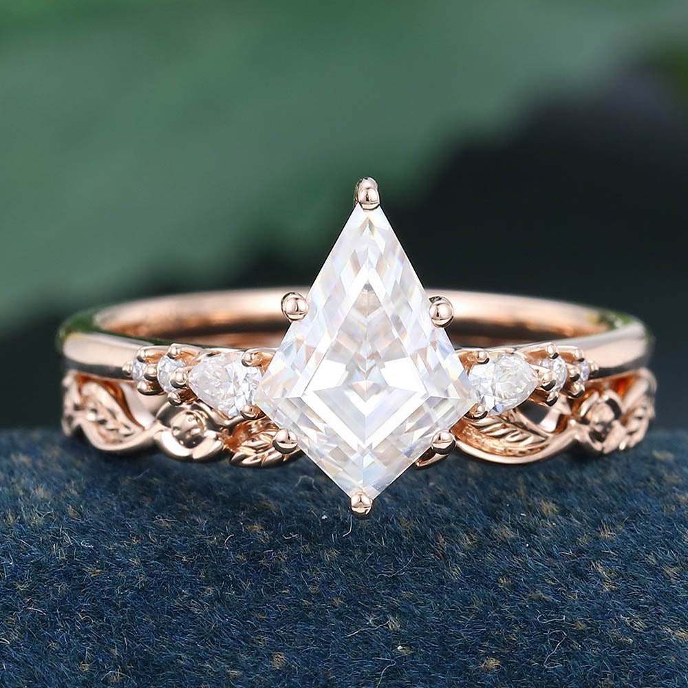 Rose Gold Kite Cut Moissanite Delicate Bridal Ring Set