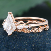 Rose Gold Kite Cut Moissanite Delicate Bridal Ring Set