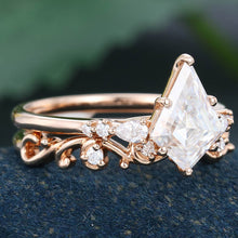 Rose Gold Kite Cut Moissanite Unique Bridal Ring Set