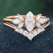 Rose Gold Marquise Cut Moissanite Bridal Ring Set