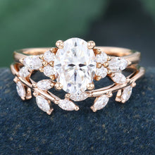 Rose Gold Oval Cut Moissanite Leaf Shape Bridal Ring Set