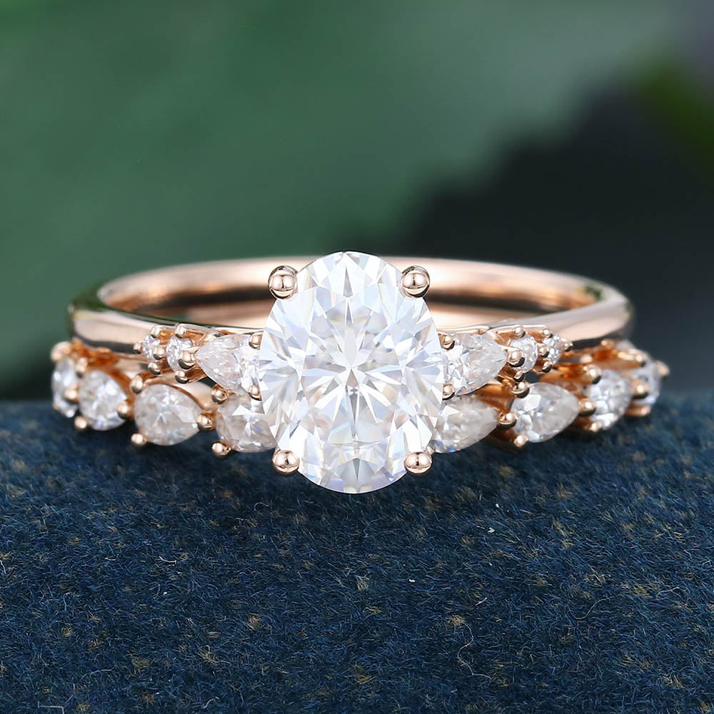 Rose Gold Oval Cut Moissanite Unique Engagement Ring Set