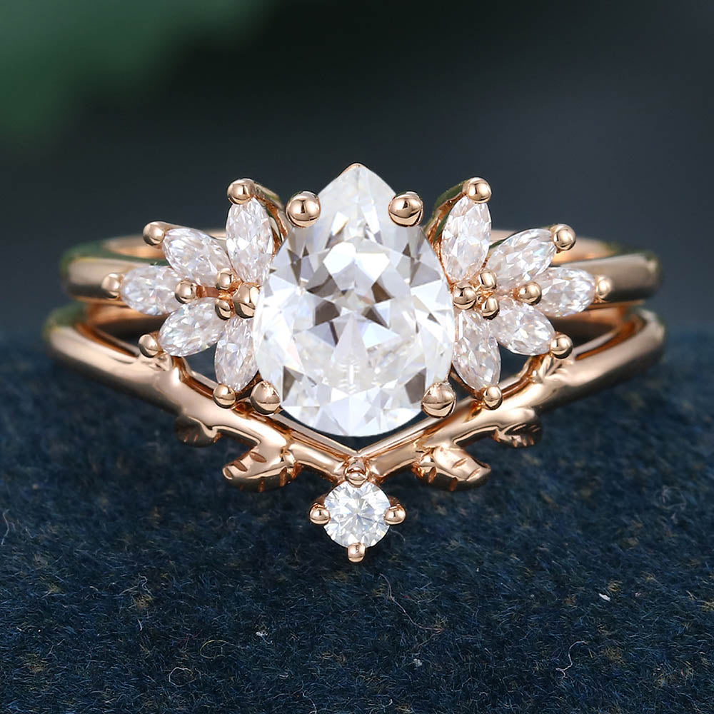 Rose Gold Pear Shape Moissanite Delicate Bridal Ring Set
