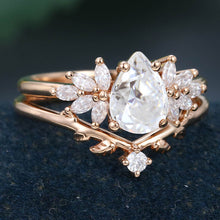 Rose Gold Pear Shape Moissanite Delicate Bridal Ring Set