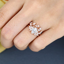 Rose Gold Pear Shape Moissanite Leaf Shape Bridal Ring Set