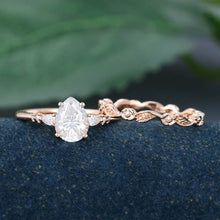 Rose Gold Pear Shaped Moissanite Promise Bridal Ring Set