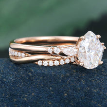 Rose Gold Pear Shaped Moissanite Unique Engagement Ring Set