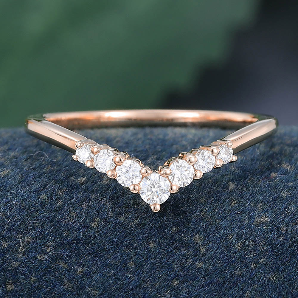 Rose Gold Round Cut Moissanite Curved Wedding Band