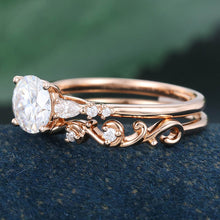 Rose Gold Round Cut Moissanite Unique Bridal Ring Set