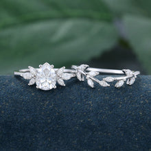 White Gold Pear Shaped Moissanite Leaf Shaped Bridal Ring Set