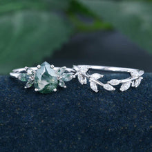 White Gold Pear Shaped Moss Agate Leaf Shaped Bridal Ring Set