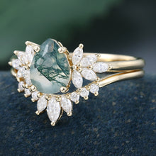Yellow Gold Pear Shape Moss Agate Elegent Bridal Ring Set
